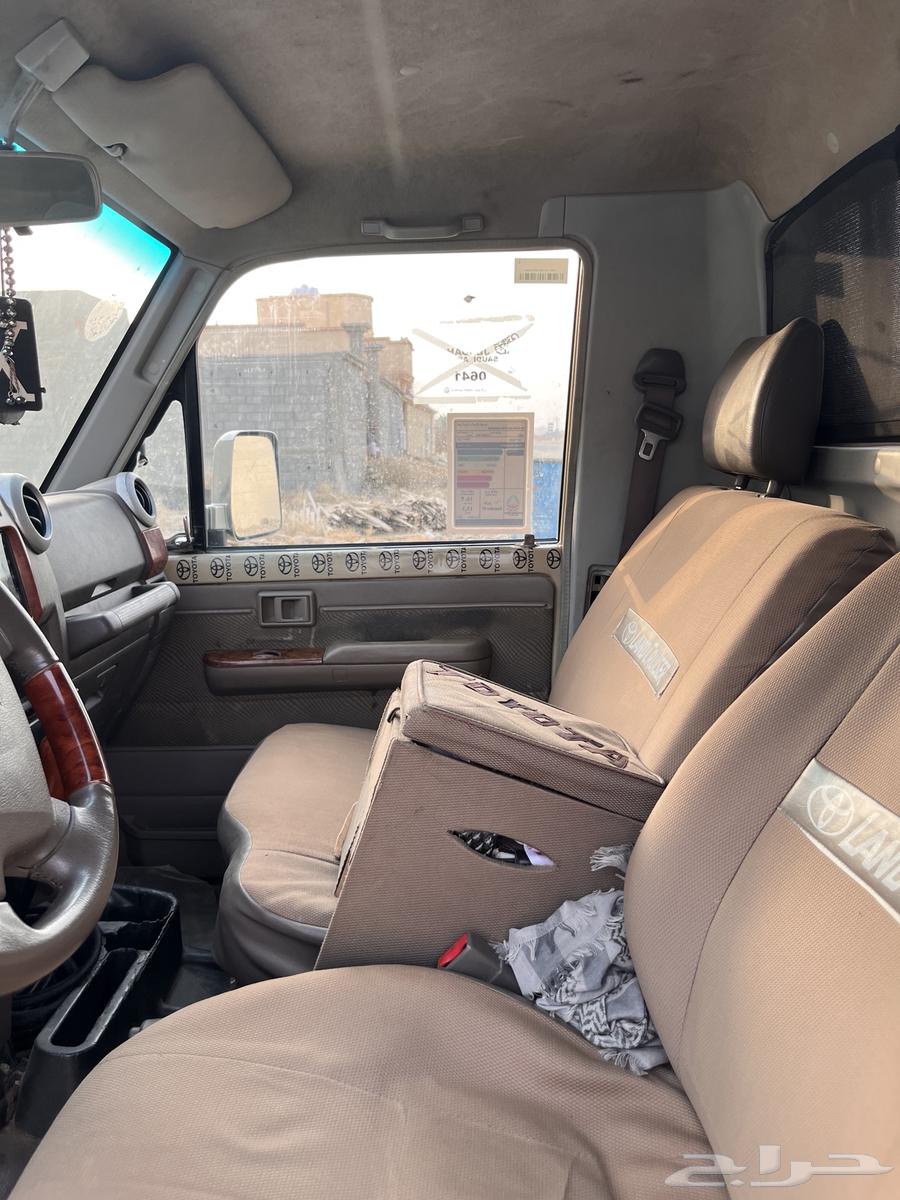 2012 full option luxury car with double differential, crane and manual transmission63383345420163111