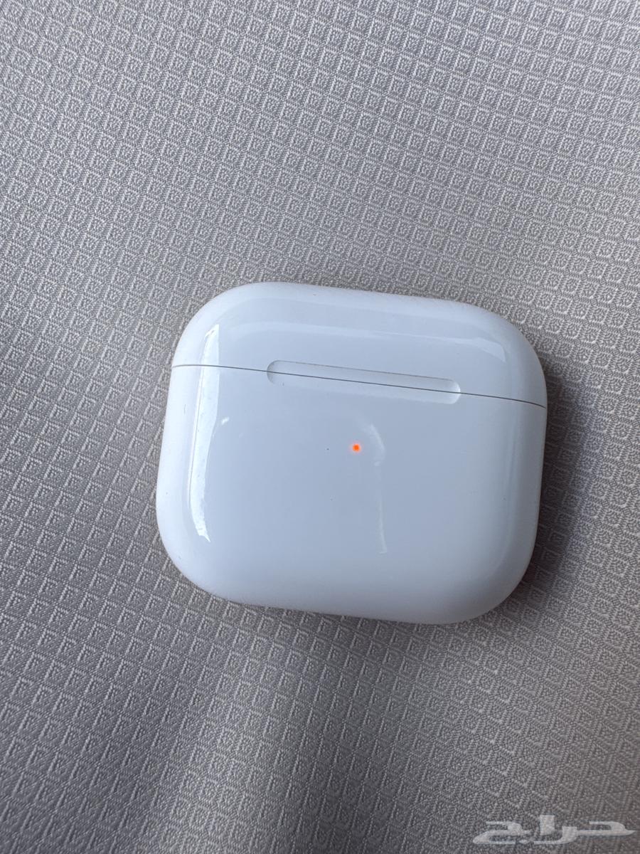 للبيع For Sell AirPods 363384183049347111