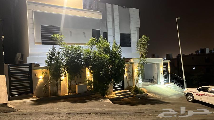 Roof for rent in Al-Yarmouk neighborhood63013824162947119