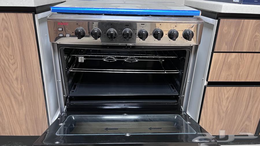 New oven, never used, papers still available for sale63383881278211114