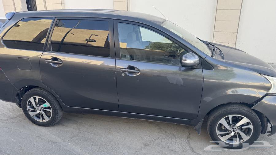 Avanza 2017 for sale to the highest bidder63385214448258112