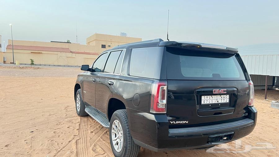 2015 GMC Yukon, accident-free, gear and engine in perfect condition63384766312322114