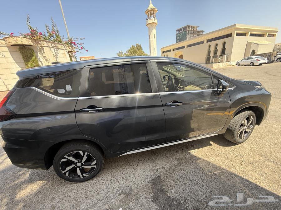 Mitsubishi Xpander 2022 nearly new63384121680257114