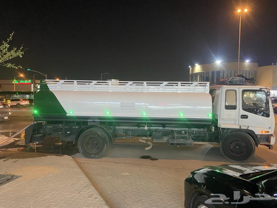 12-ton water tank. 18-ton63381549849091112
