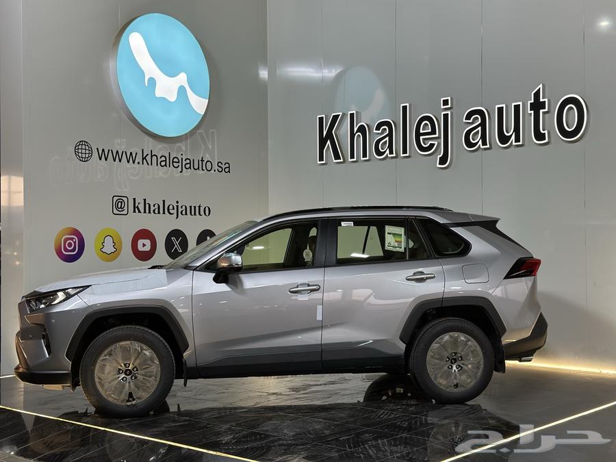 تويوتا راف فور XLE بنزين 202563387612206211112