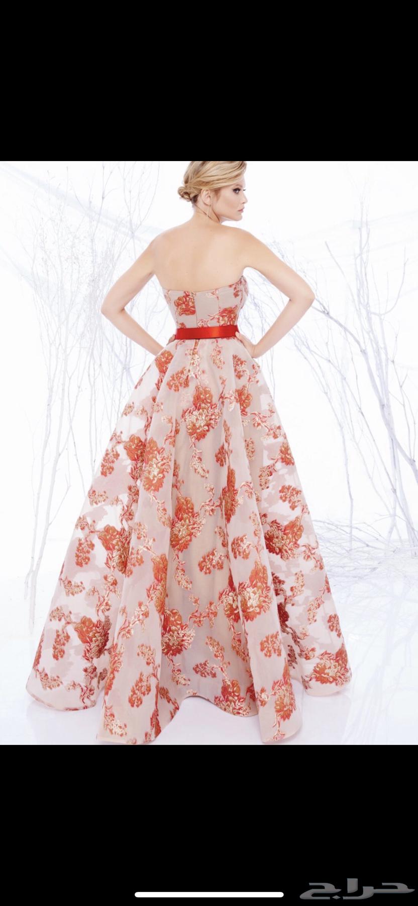 A dress made of light from Fatima63439126532098115