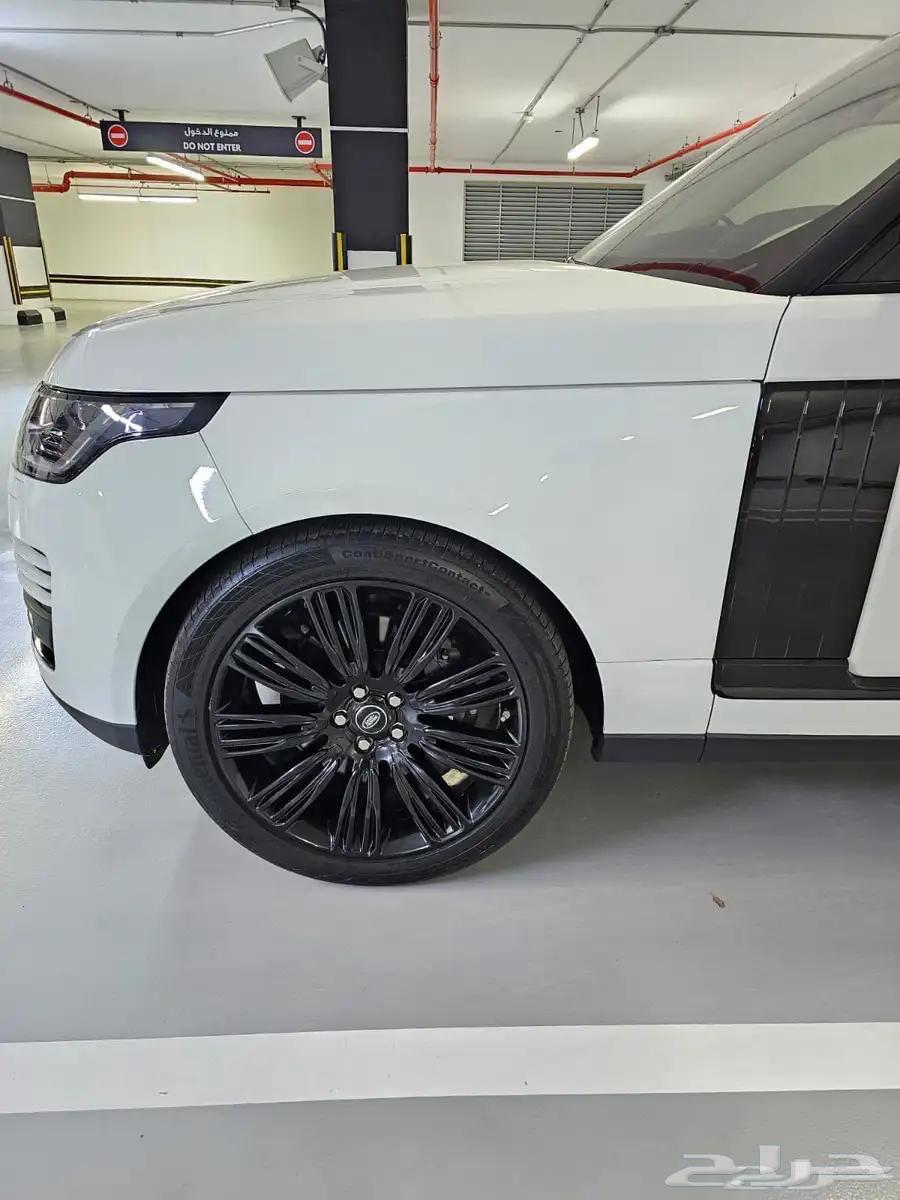 Range Rover 19 Supercharged with low mileage63388914610433113