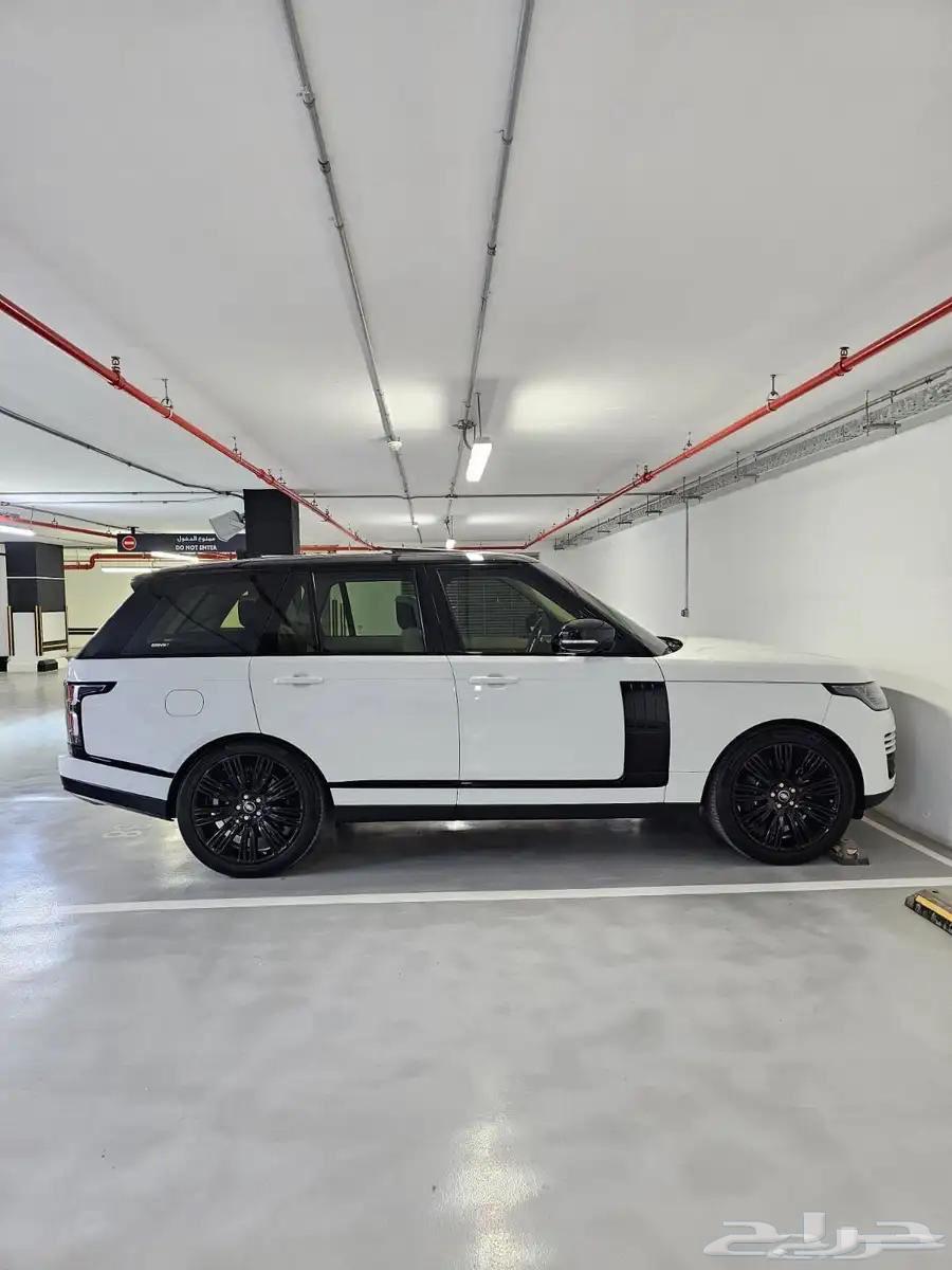 Range Rover 19 Supercharged with low mileage63388914610433114