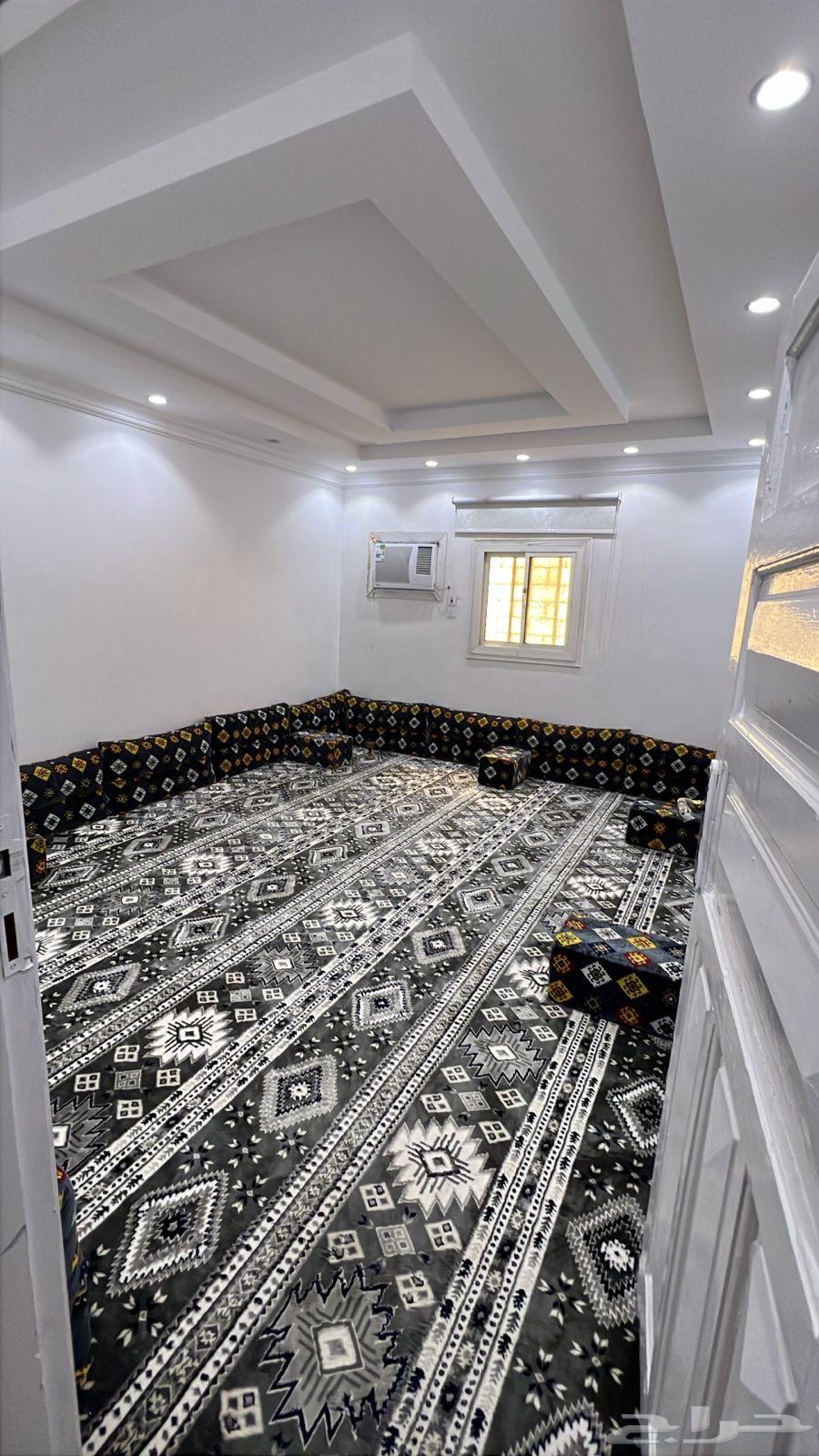 بيتين بصك واحد قريب من الحرم63381258387714112