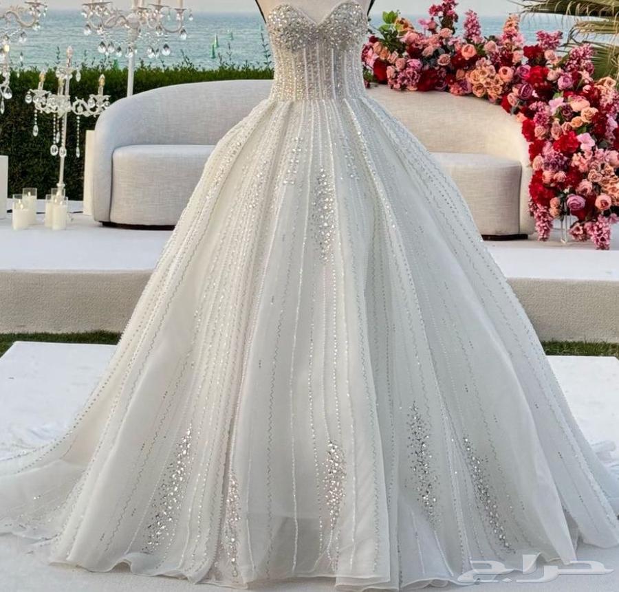 فستان زواج مع طرحته يلبس مقاس سمول وميديم .63381099822851113