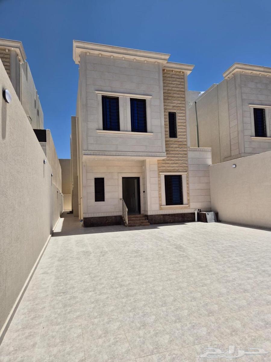 Duplex villa for sale, modern design according to Saudi code633812588323871116