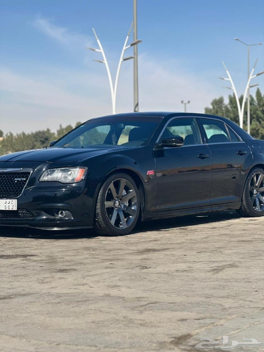 كلايسلر srt2013 بلاك ايدشن63385137834754113