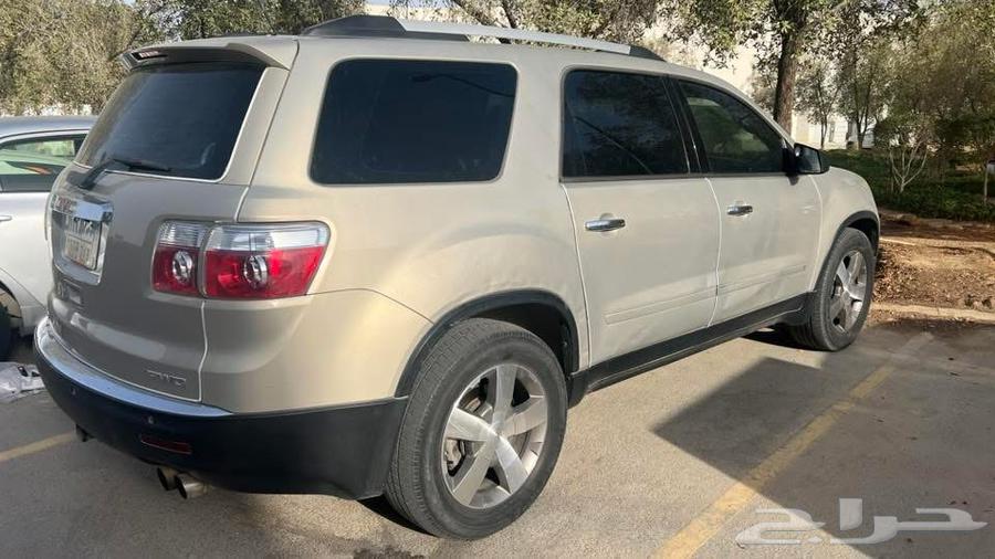GMC اكاديا 201063389138292995114