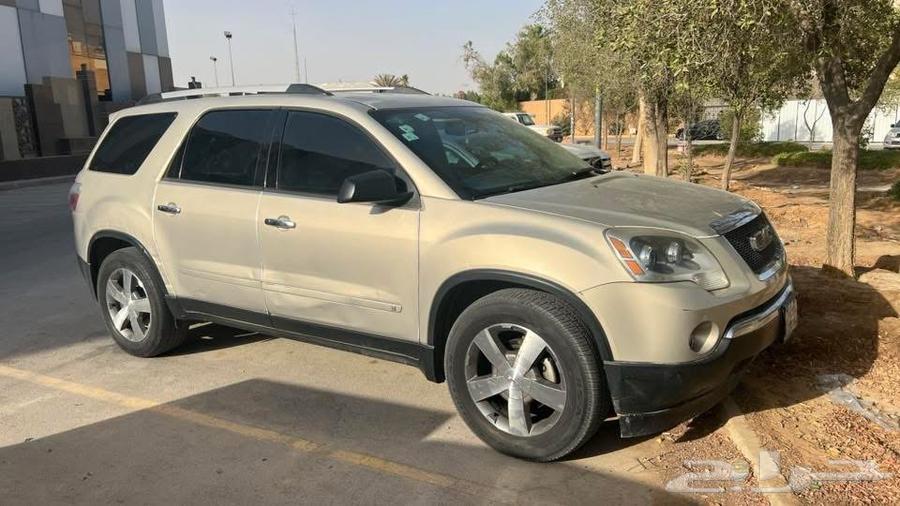 GMC اكاديا 201063389138292995111