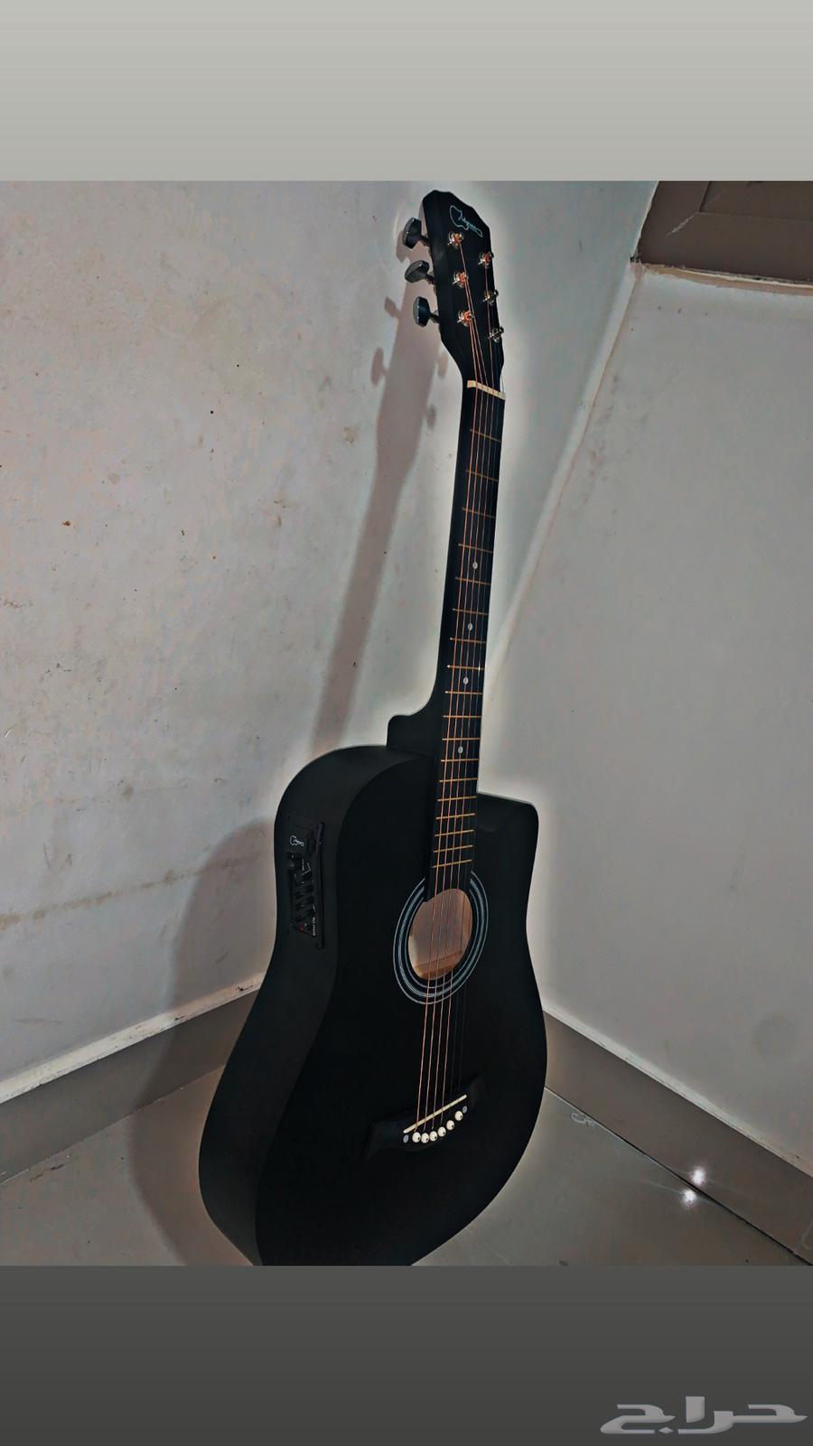 جيتار للبيع جديد معا اغراضه 200633822542318091124