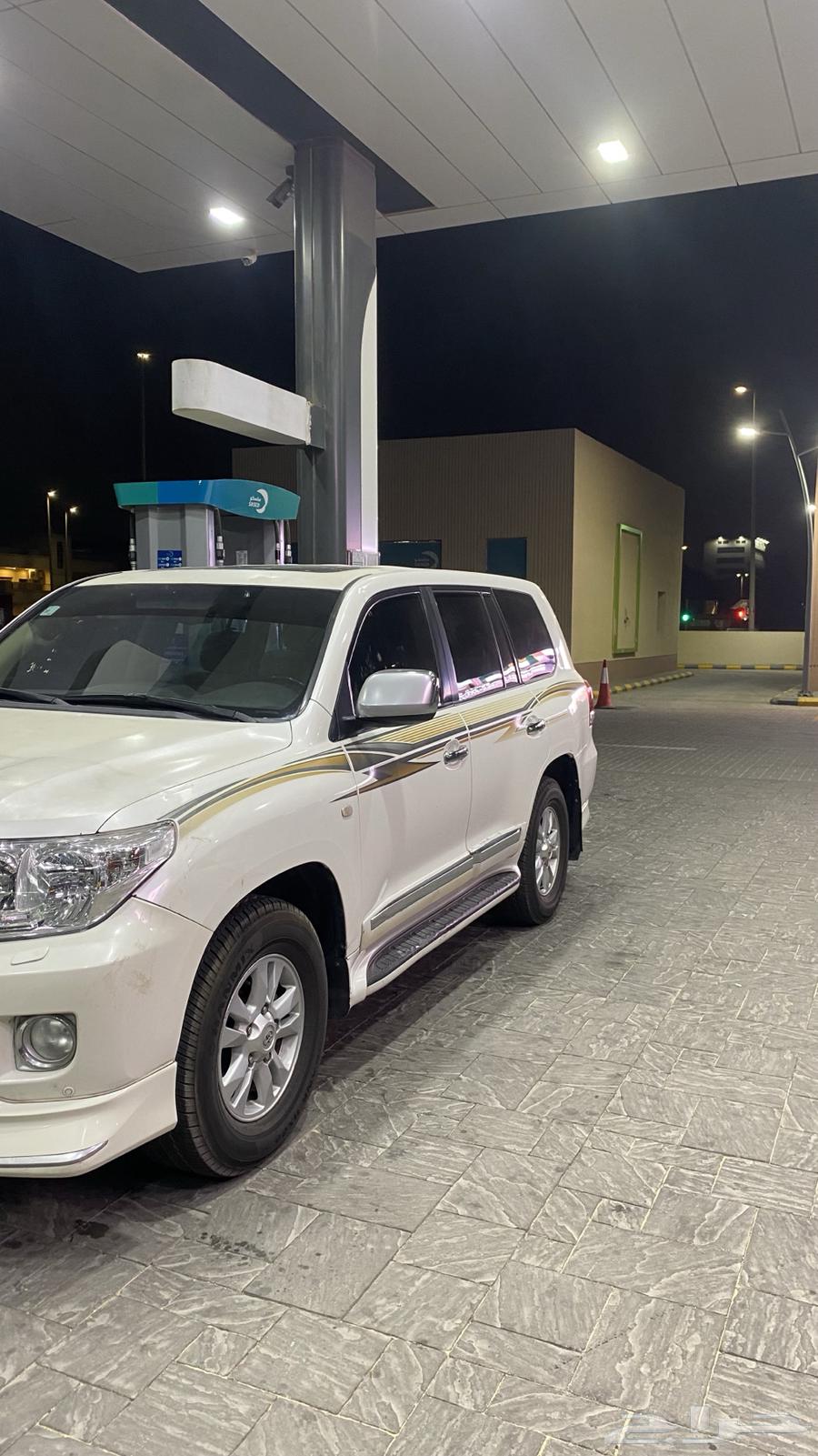 لاندكروزر63617846554498111