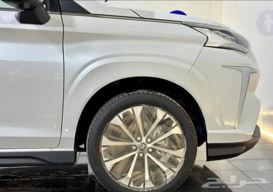 Toyota Vellfire 202463617729468034112