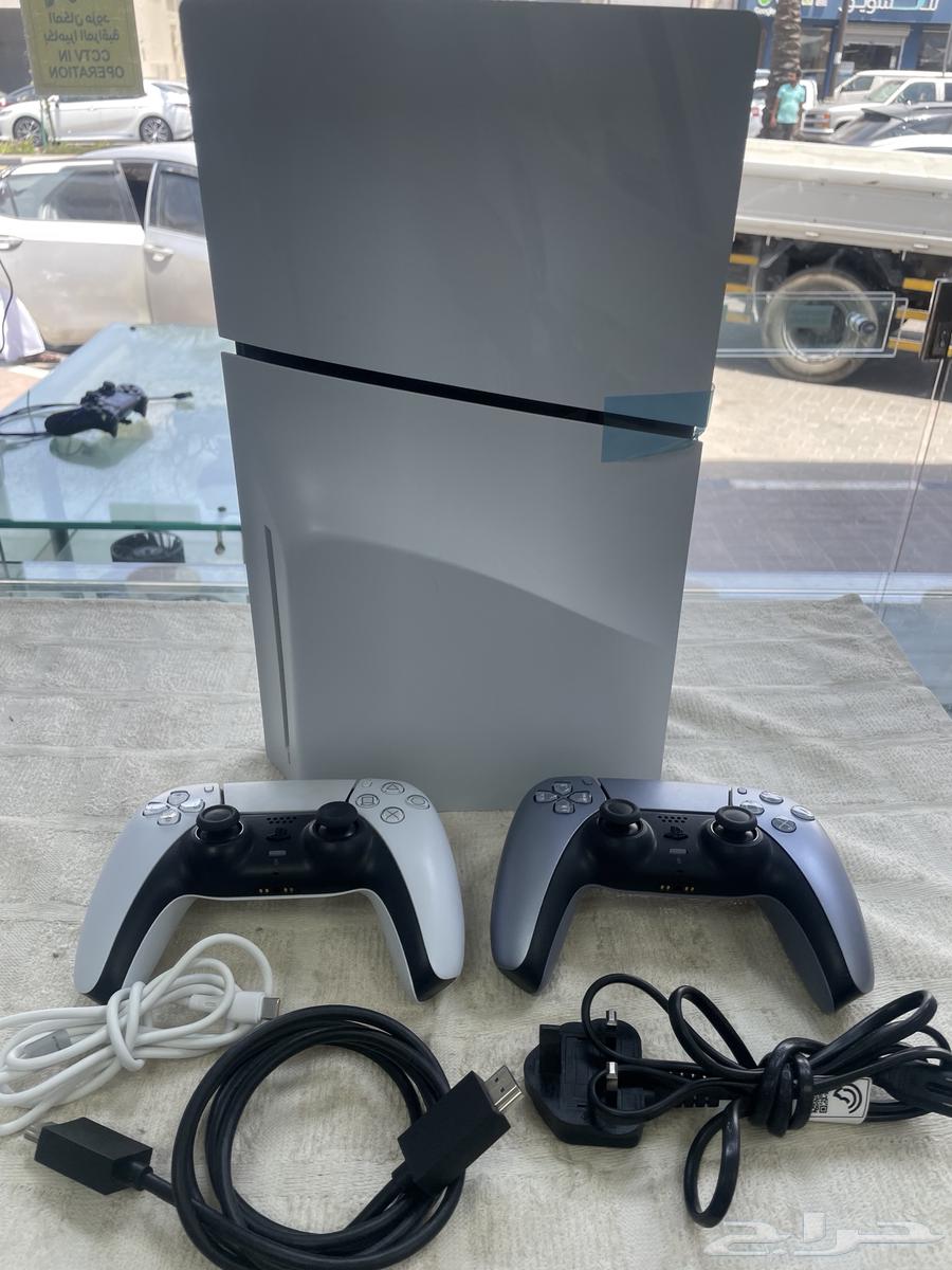 (Sold) Sony 5 in good condition with two original controllers (280 ratings)63381445340290111