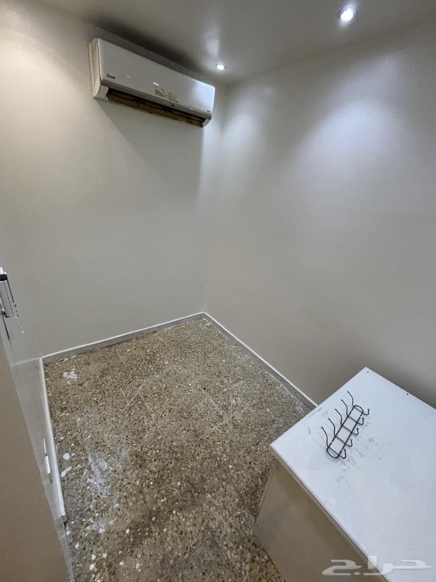 Driver's room for rent63381198472195112