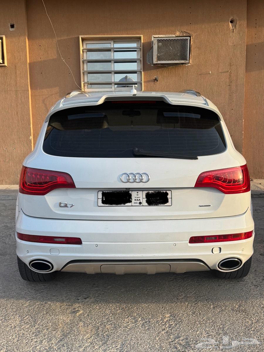 Audi Q763617720713217113