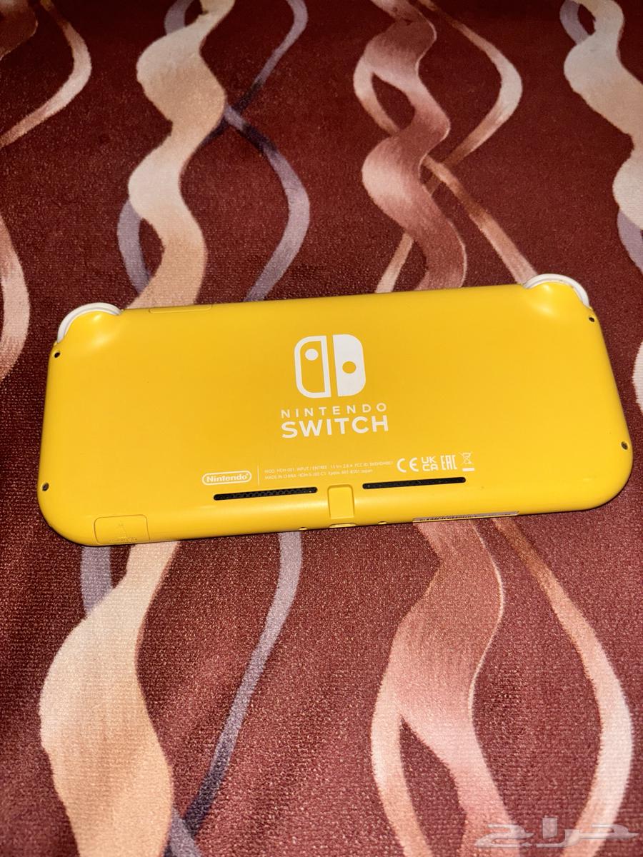 Nintendo switch lite  Yellow63383746033410111