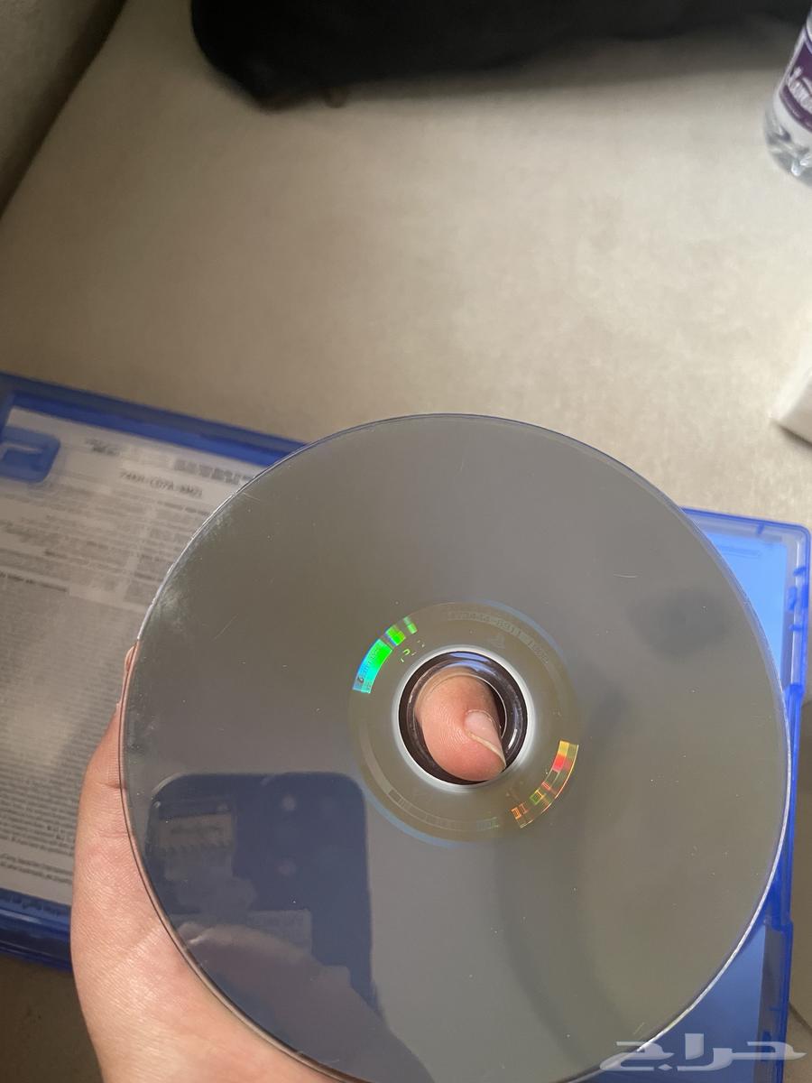 Two PlayStation 4 wrestling bands with Queens code for the game63618192610307114