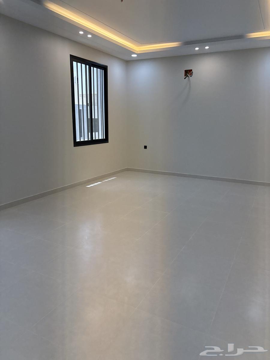 شقق vip للبيع مكونه من6 غرف4 حمام المحاله مخطط745 حي الزهور63381197967233113