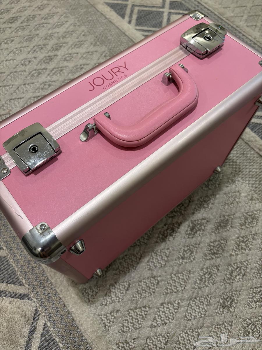 Makeup bag with four bulbs from Juuri company63381177816066113