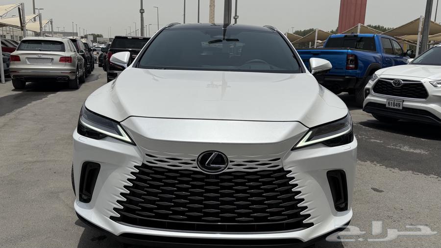 لكزس RX بانوراما موديل 2025في الامارات63381705652865112