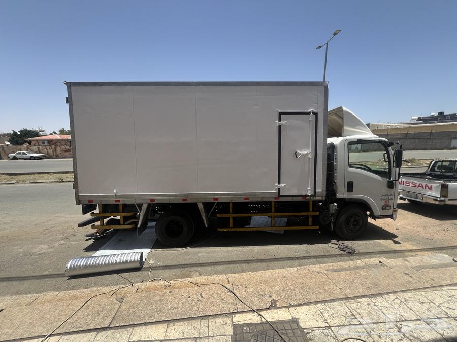 Isuzu Refrigerated Truck for Sale 201663382213988353112