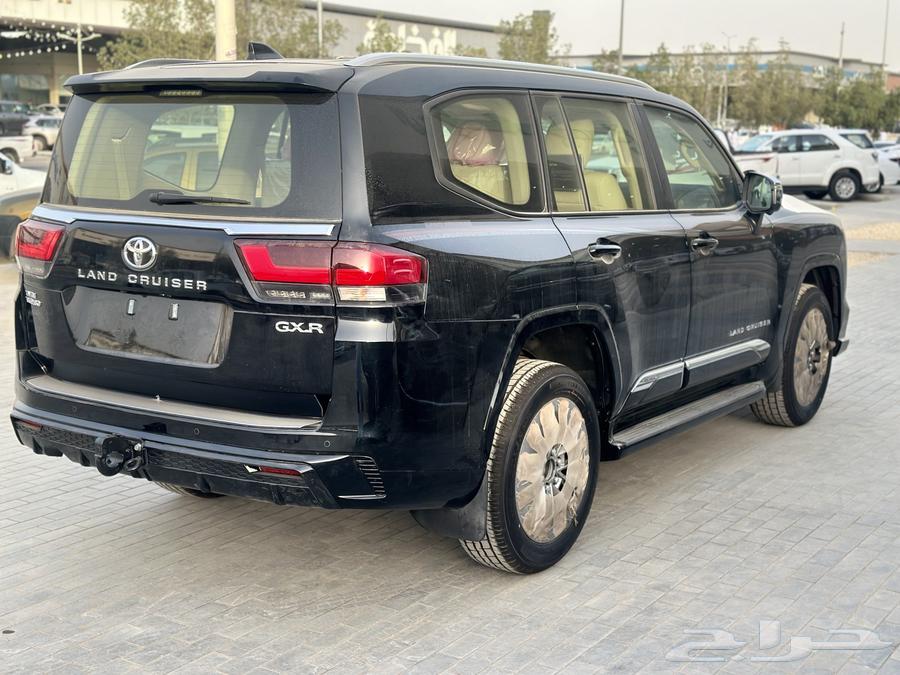 تويوتا لاندكروزر موديل2025 وارد الكويت فل كامل أربع كاميرا63617846862465114