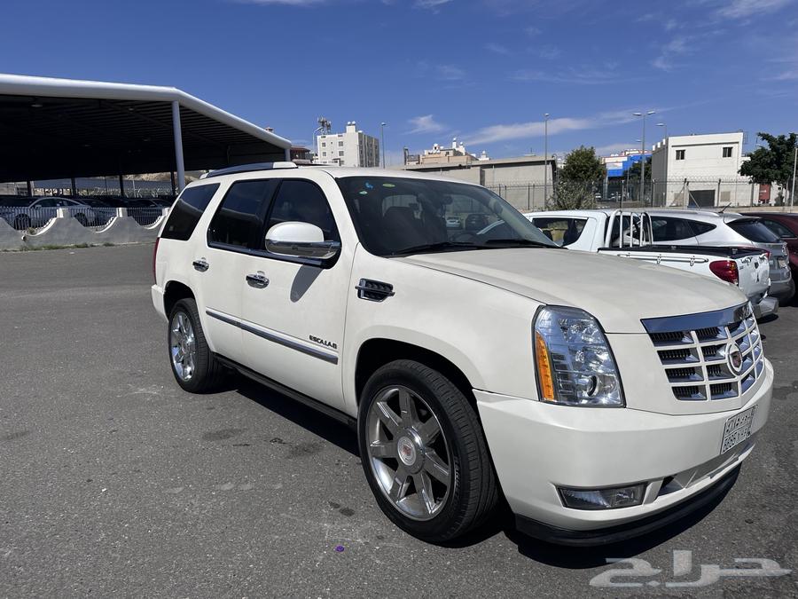 Escalade 2012 Full Option Saudi63617852629633112