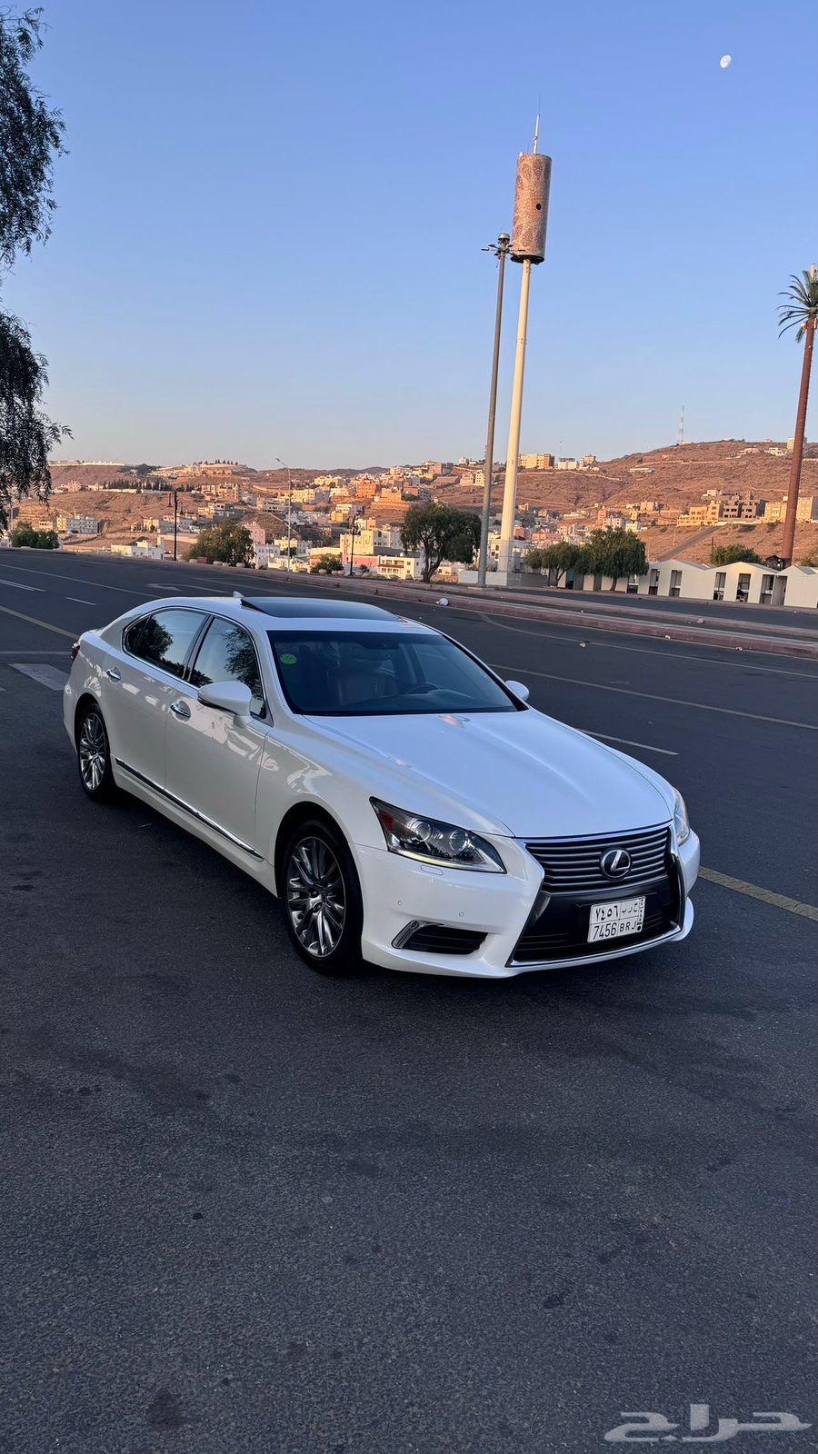 Lexus 2014 460L63617852937603112