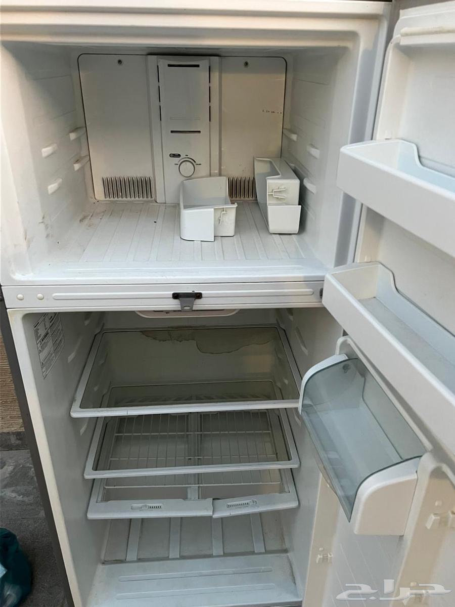 New refrigerator used for less than two years and washing machine used for six months63618285965569111