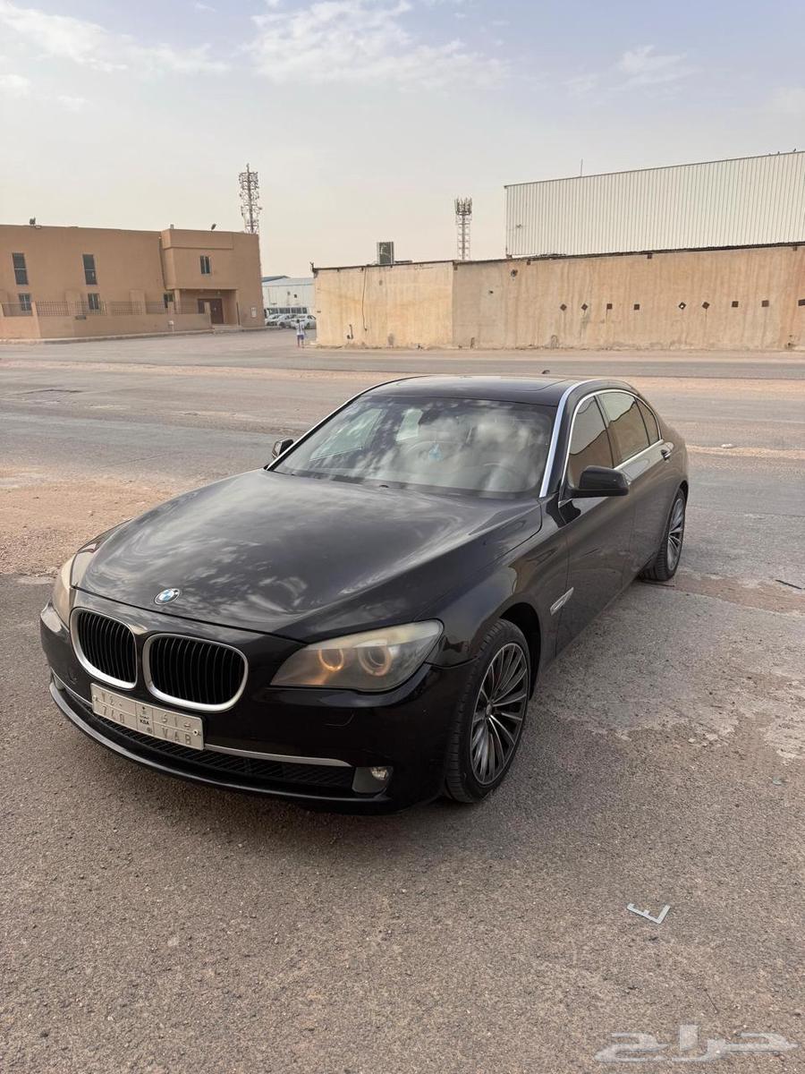 BMW 730Li 2011 Individual Special Edition63381439228417113