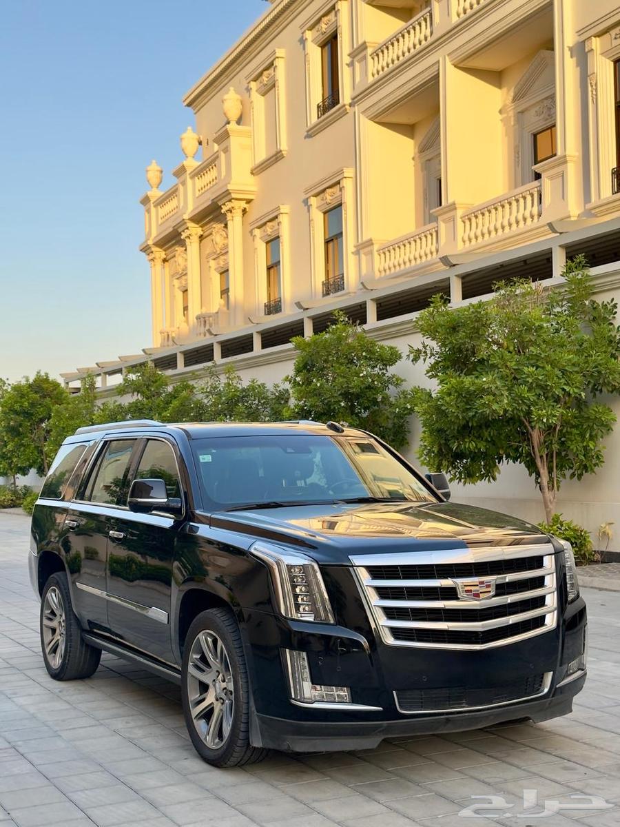 Escalade 2016 Mileage and Al-Jameel Agency First Owner63617855443201112