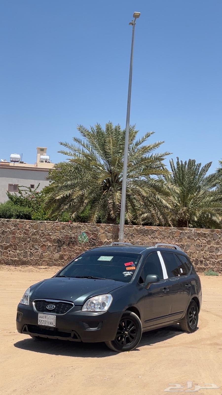 Kia Carroz 2012 clean63617868241027111