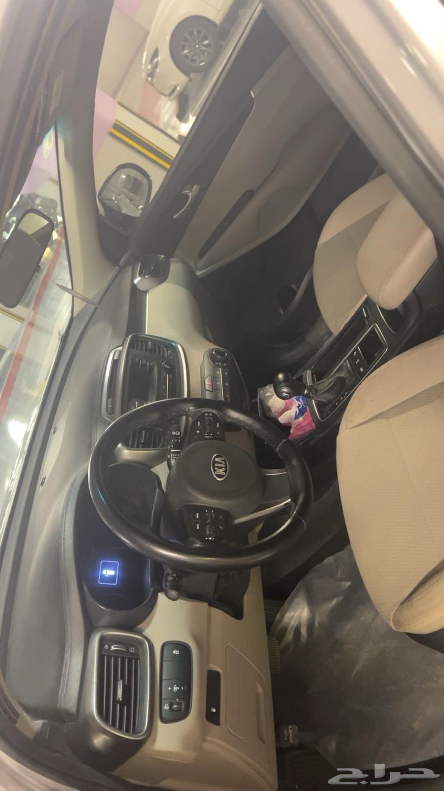 Kia Sorento 201863617971408003113