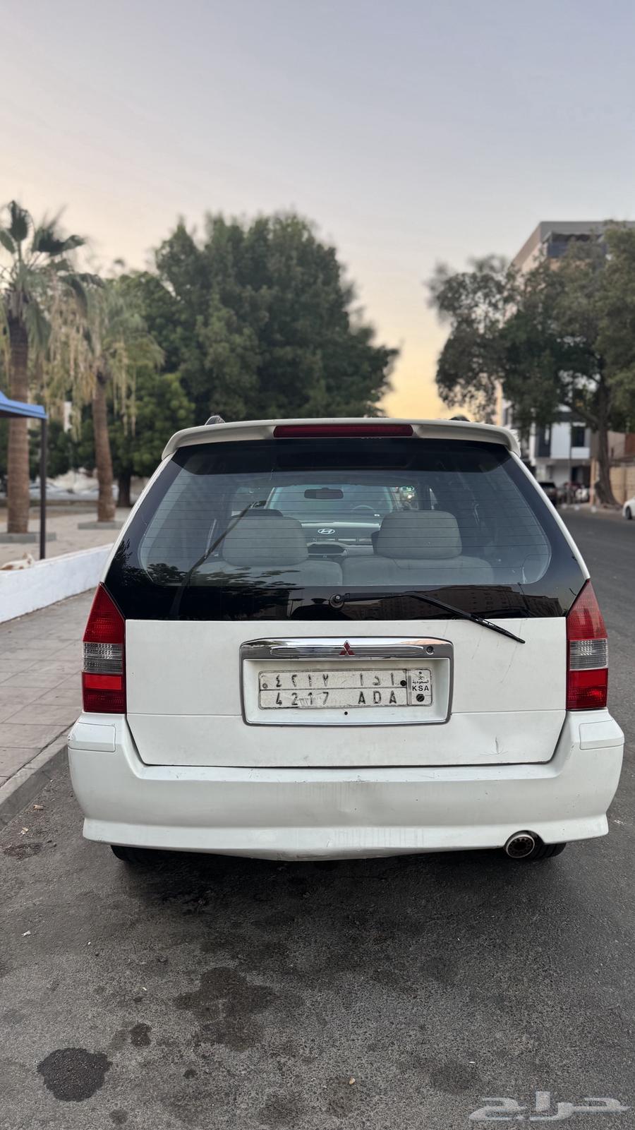 Mitsubishi SpaceWagon 2003 For Sale 12 00063617967900163111