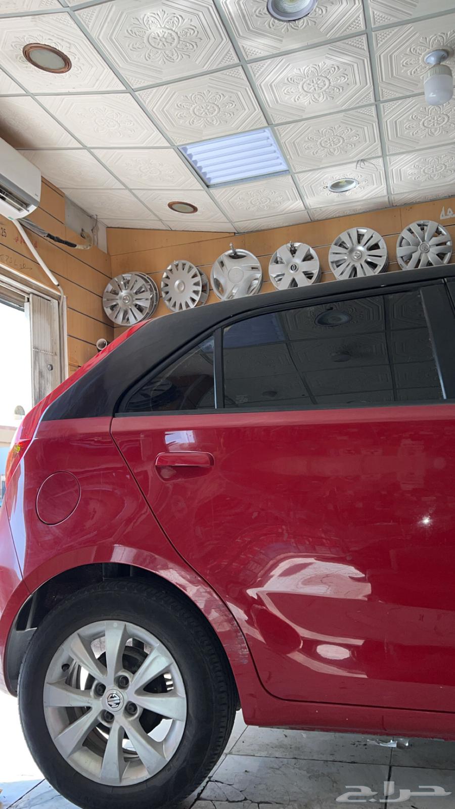 MG Car63617972566914112