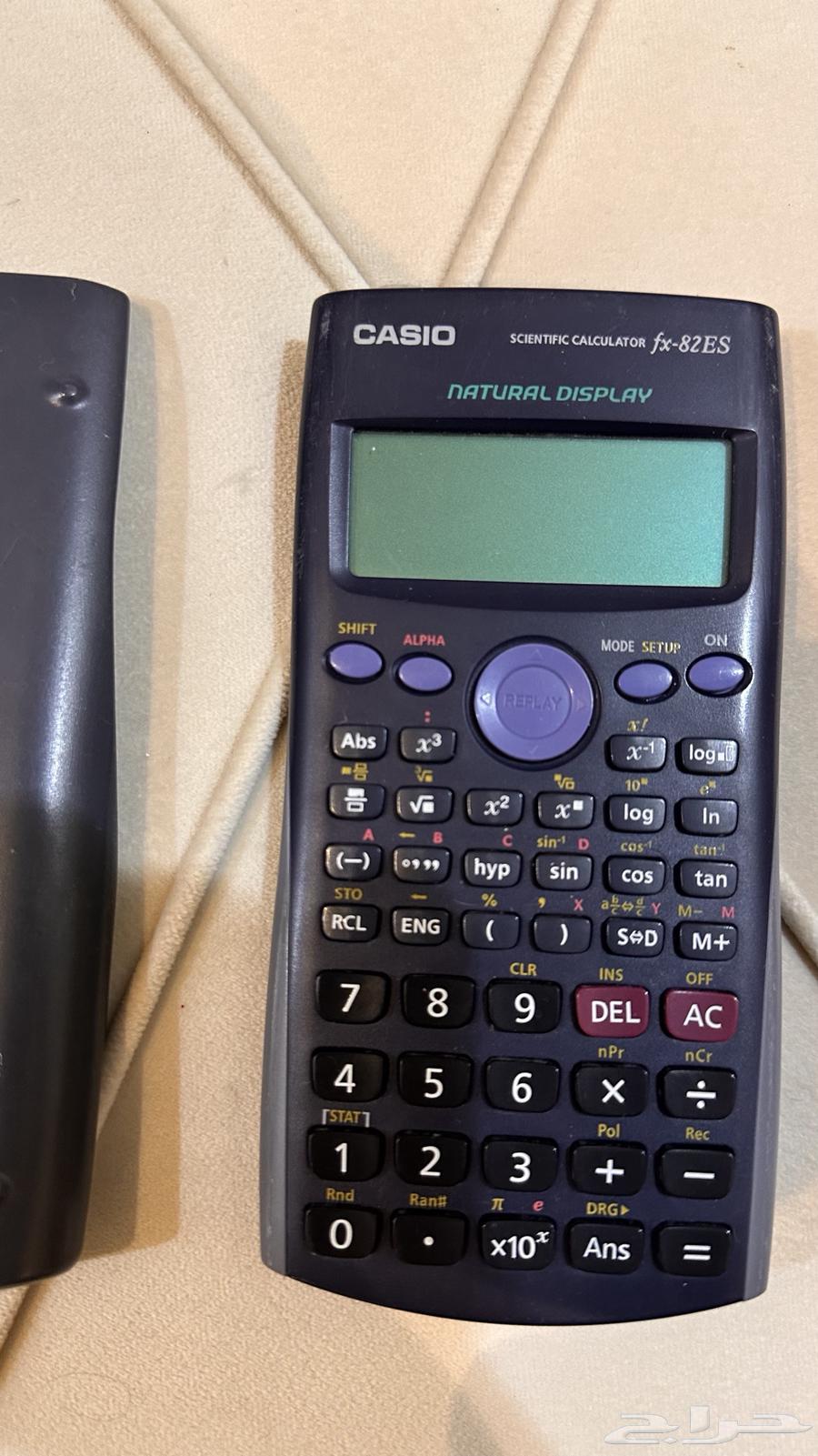 Genuine Casio calculator, used for only one month, discounted price63618478159618111