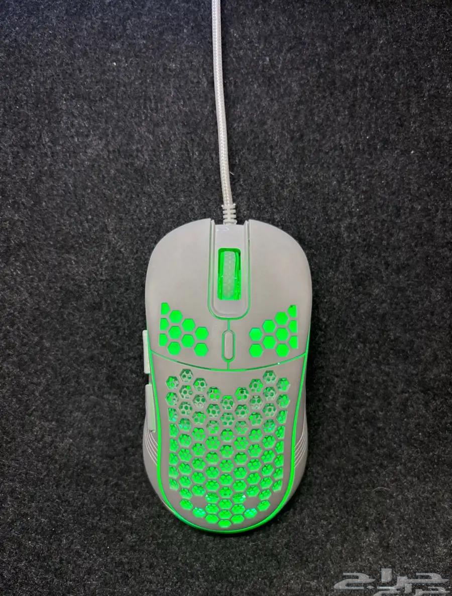 Mouse and keyboard63618380305025111