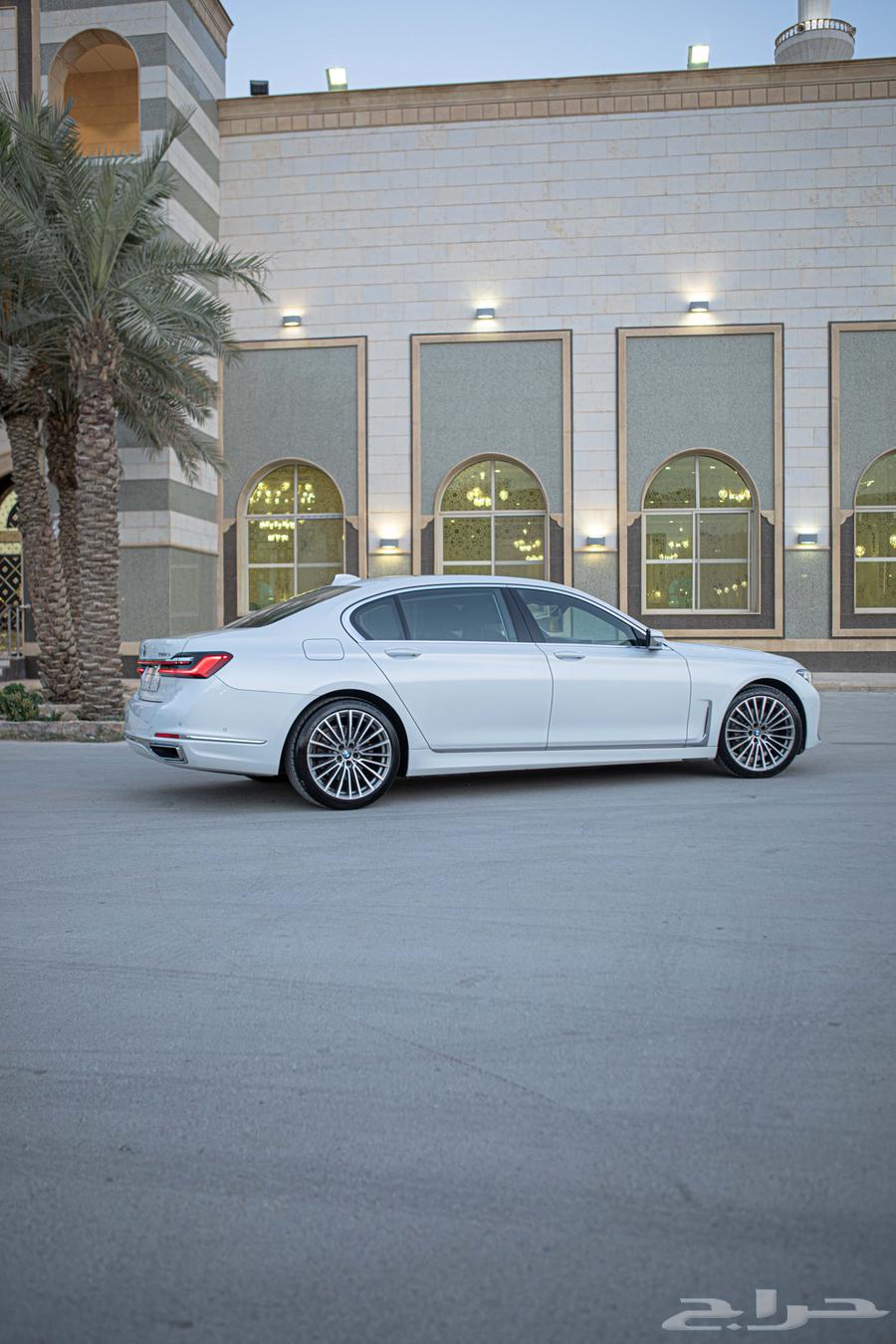 BMW بي إم دبليو 730L 202163617877794691111