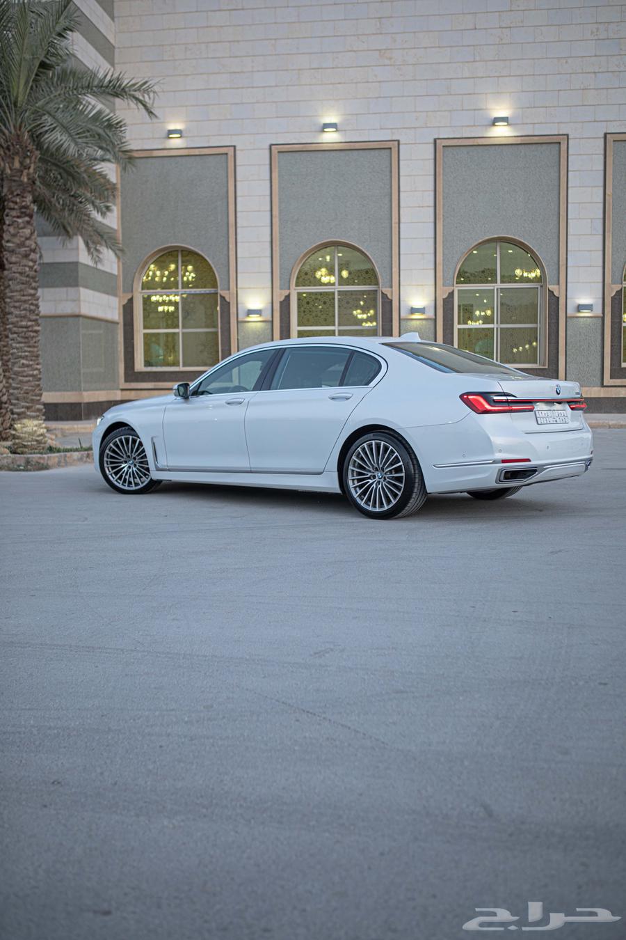BMW بي إم دبليو 730L 202163617877794691112