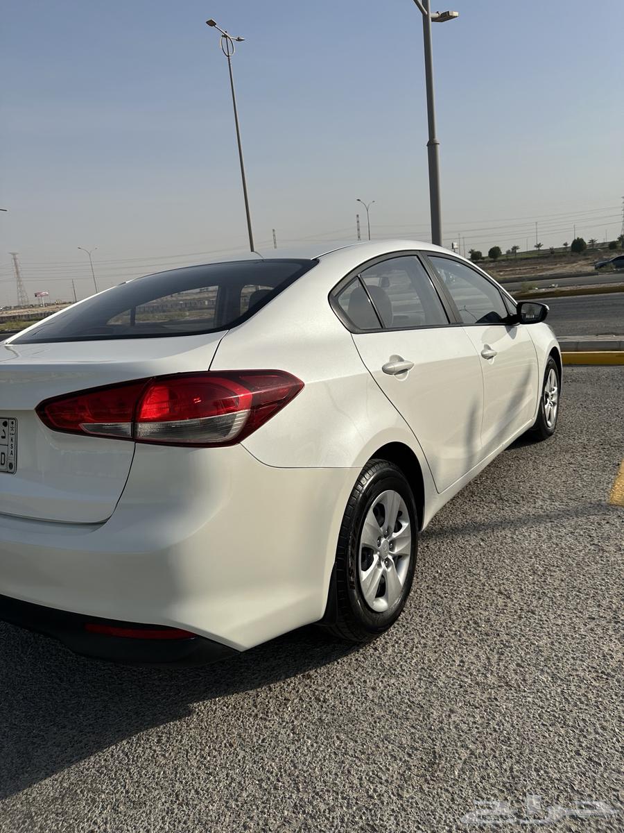 Kia Cerato 201763617959019395111
