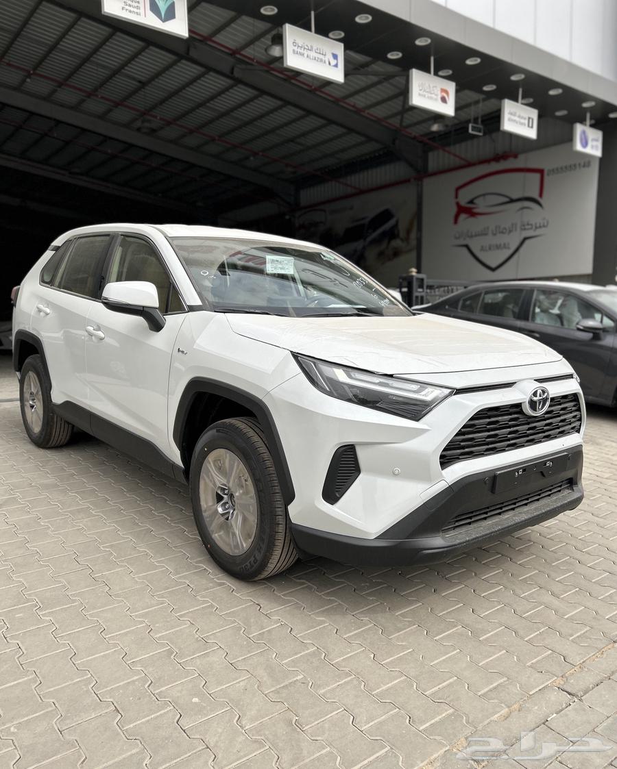 Toyota RAV4 Standard Hybrid Double 117300 including tax63617872053890111