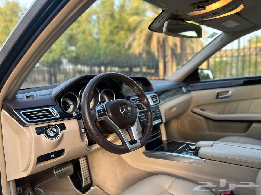 Mercedes E300 (Sold)63617861365761112
