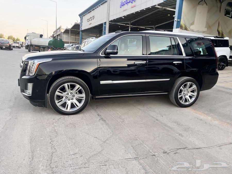 Cadillac Escalade 201863617867698946112