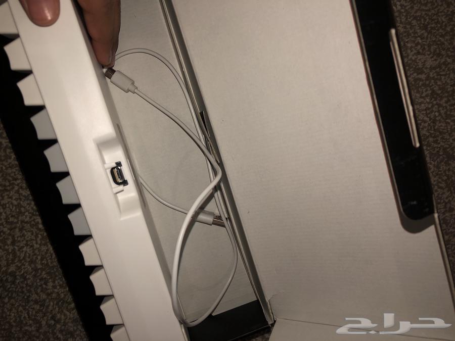 Wired keyboard63618489108355111