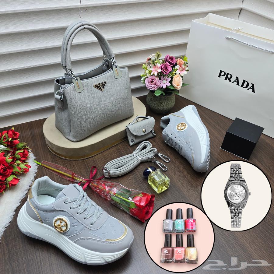 Prada Women's Set63618373539587114